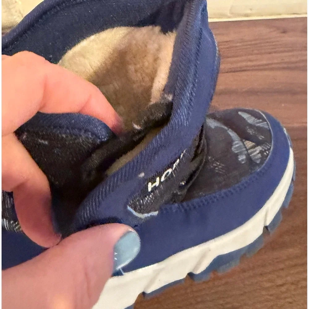 Hobibear Kids Blue Silver Faux Fur Lined Winter Snow Boot Sz. 32/1 US Little Kid